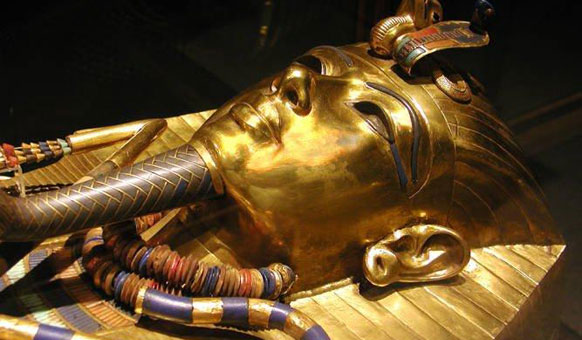 Tutanhkamun_innermost_coffin.jpg